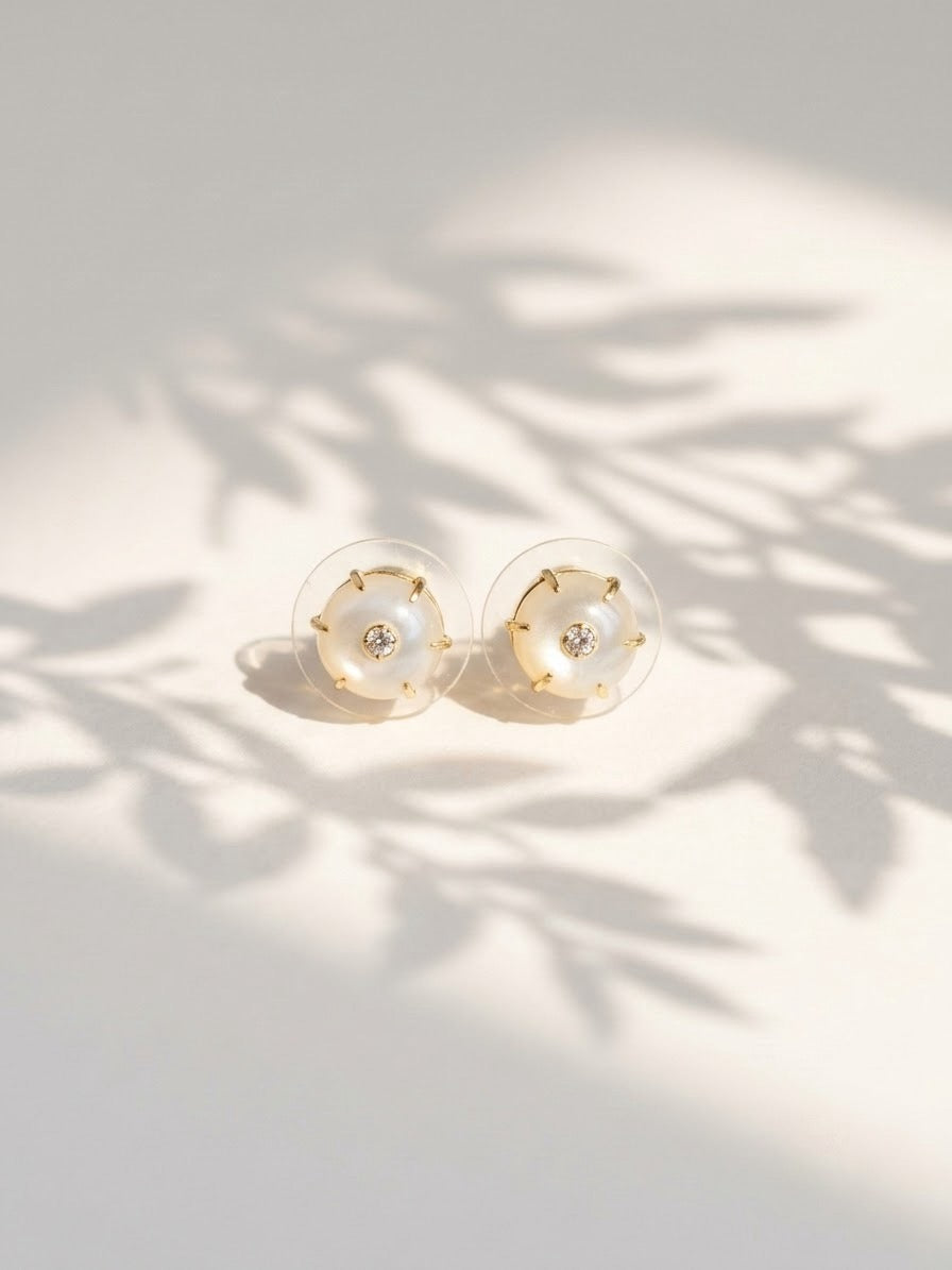 Natural freshwater pearl tops